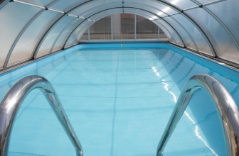 Combien coûte la réparation d’un abris de piscine ?